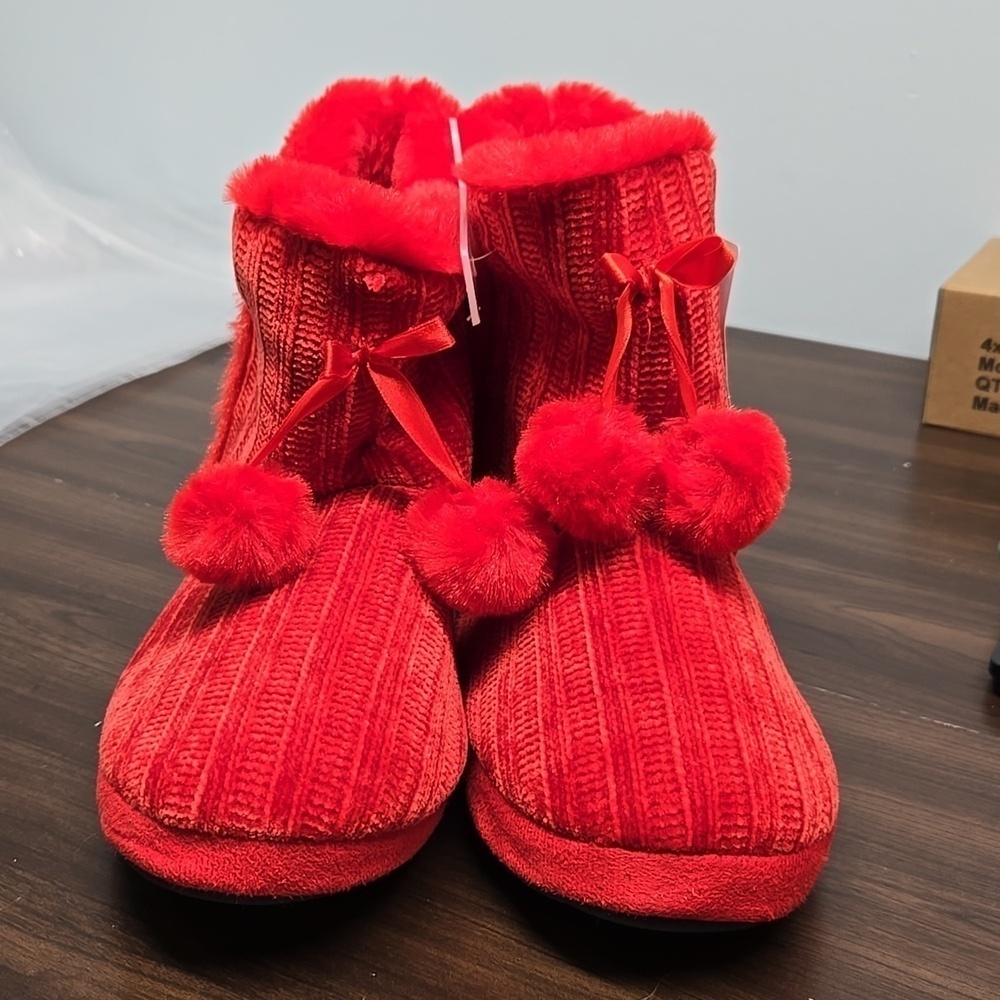La Vie En Rose Red Faux Fur Lined Ankle Bootie Slippers